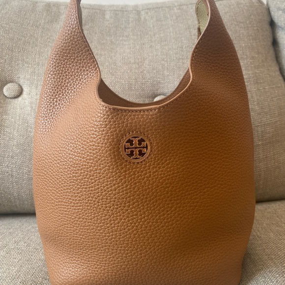 Tory Burch tan crossbody bucket bag - Picture 2 of 7